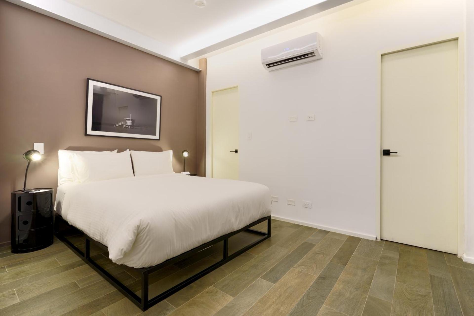 Sunny 2Br With Pool In Casco Antiguo Apartman Panamaváros Kültér fotó
